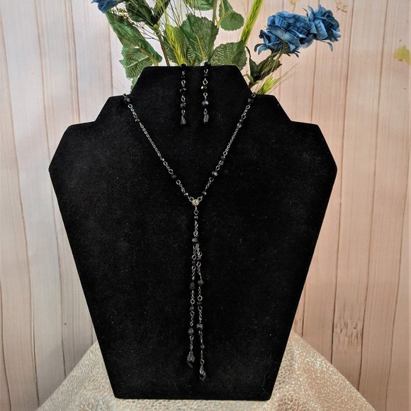 Victorian Style Necklace & Earring Set - Picture 1 of 11